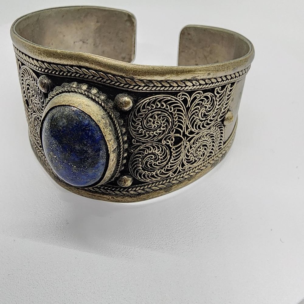 Vintage Lapis Lazuli Stone Old Brass  Decorative Cuff Bracelet - Picture 10 of 14